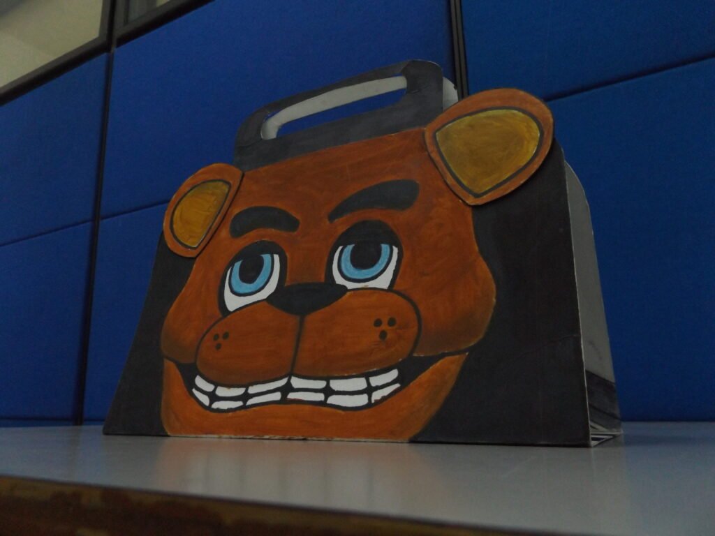 Trabajo de empaques en diseño, con personajes tiernos